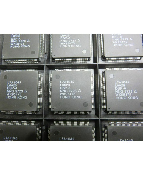 1X  L7A1045 - IC CHIP 